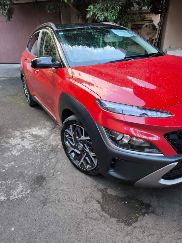 2022 Hyundai Kona Hybrid - 1 - Family Cars  on Aster Vender
