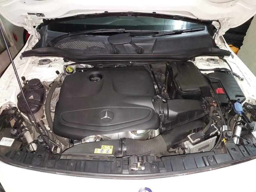 2016 Mercedes-Benz GLA 200 - 4 - Family Cars  on Aster Vender