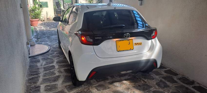 2021 Toyota Yaris (Japanese Import) - 1 - Compact cars  on Aster Vender