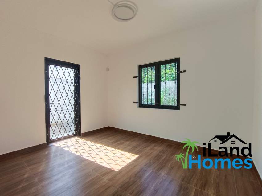 Villa for Sale – Chemin 20 Pieds, Grand Baie - 1 - House  on Aster Vender