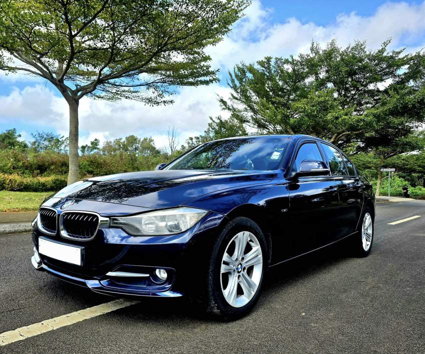 BMW F30 SPORTS-LINE. 316i. 2013 - 2 - Luxury Cars  on Aster Vender