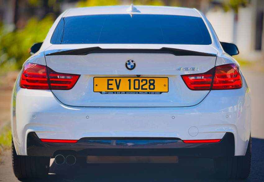 BMW 428i M Sport Coupe (F32) 2014 - 3 - Luxury Cars  on Aster Vender