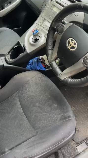 Toyota Prius 2013 – Hybrid - 4 - Family Cars  on Aster Vender