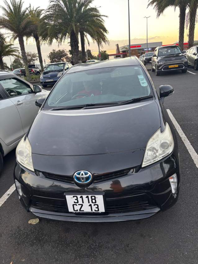 Toyota Prius 2013 – Hybrid - 0 - Family Cars  on Aster Vender