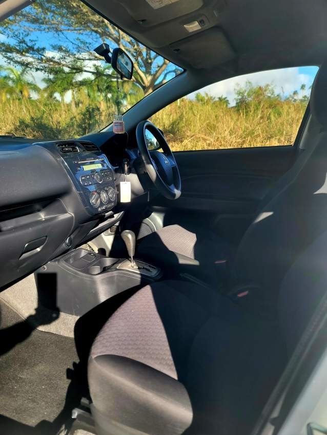 MITSUBISHI MIRAGE 2020 AUTOMATIC - 6 - Compact cars  on Aster Vender