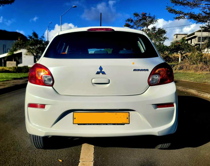 MITSUBISHI MIRAGE 2020 AUTOMATIC - 3 - Compact cars  on Aster Vender