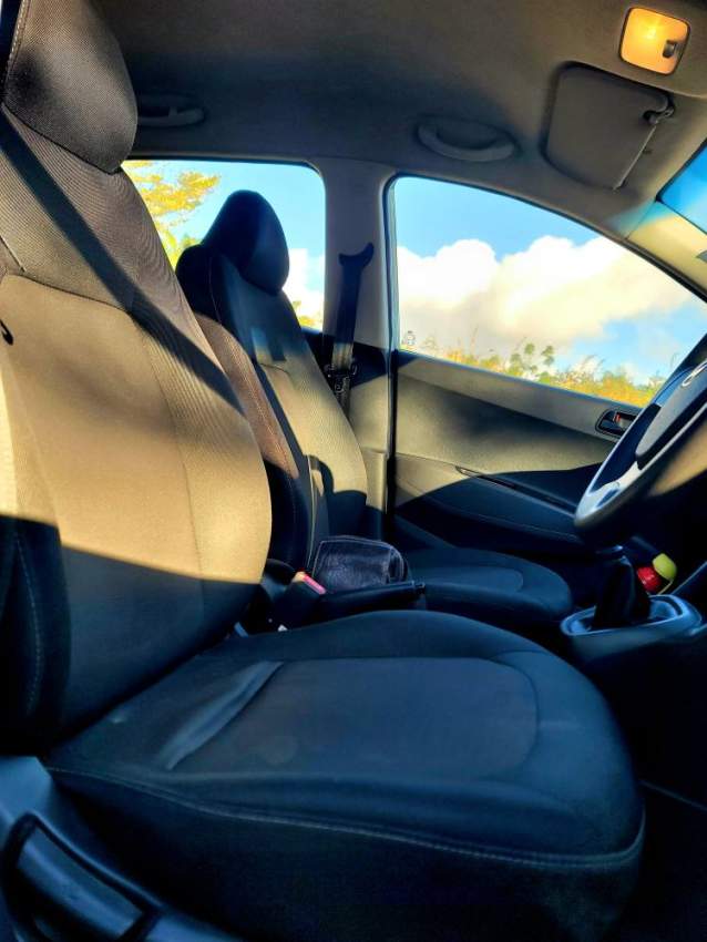 HYUNDAI GRAND i10 MANUAL FACELIFT 2019 - 7 - Compact cars  on Aster Vender