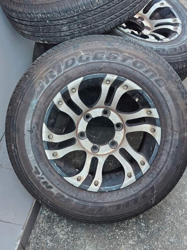 Wheels and tyres - 0 - Spare Parts  on Aster Vender