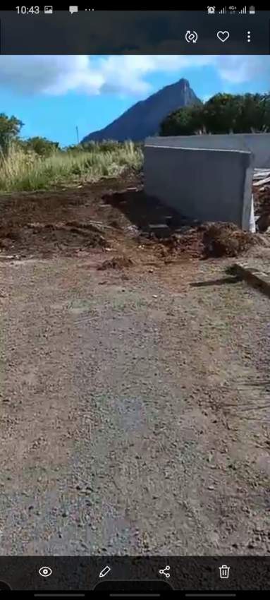 8 perches Solferino no 5 Vacoas - 2 - Land  on Aster Vender