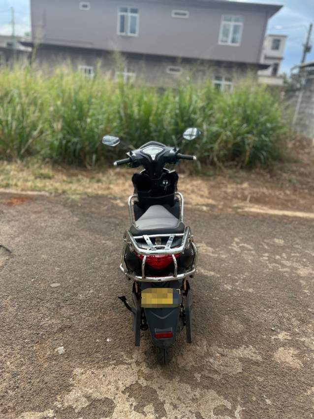 Electric Scooter - 1 - Electric Scooter  on Aster Vender