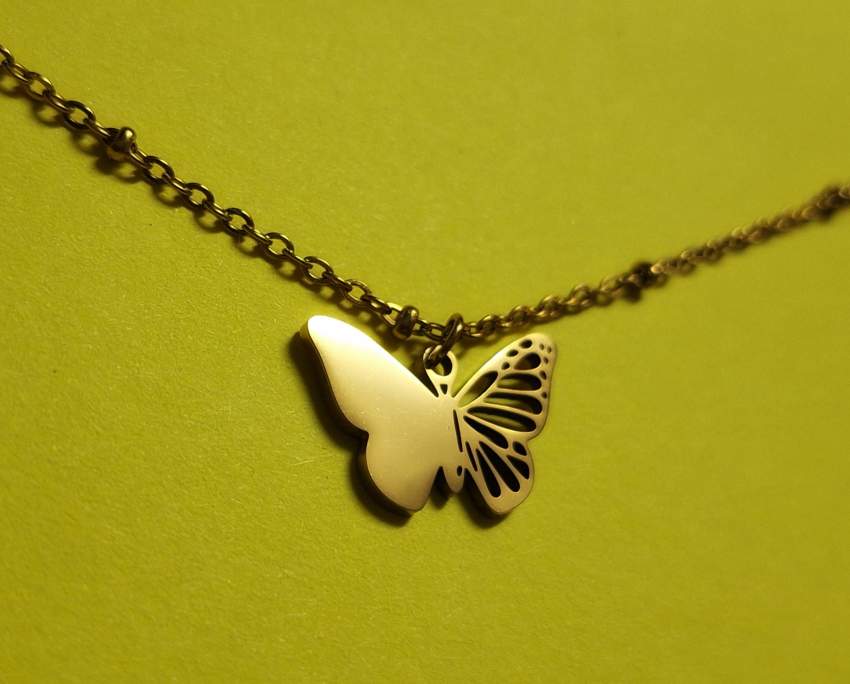 4 Necklaces Set - 4 - Necklaces  on Aster Vender