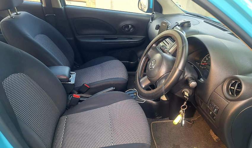 Nissan March 2015 - 1 - Compact cars  on Aster Vender