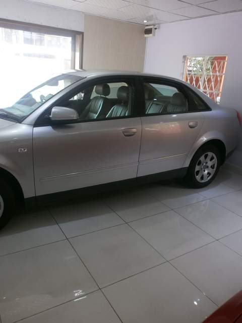 Audi A 4 - 3 - Luxury Cars  on Aster Vender
