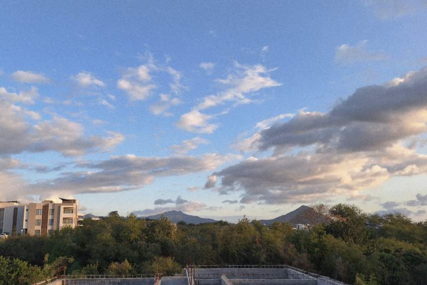 Spacious Plot with Generous Reserves - Morc Green Creek, Flic-en-Flac - 0 - Land  on Aster Vender