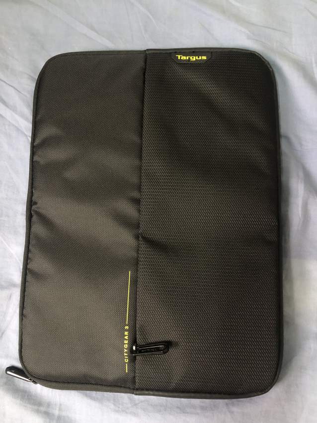 Targus laptop sleeve - 0 - Laptop Bag  on Aster Vender