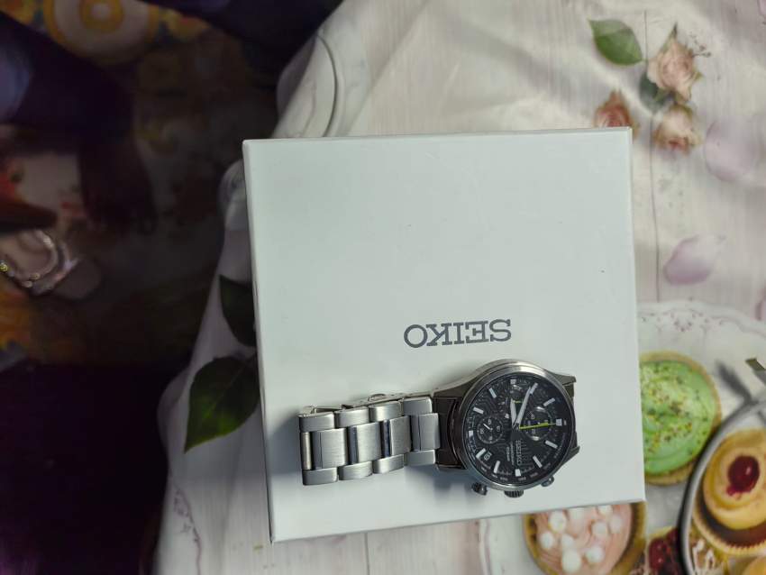 Seiko watch - 2 - Smartwatch  on Aster Vender