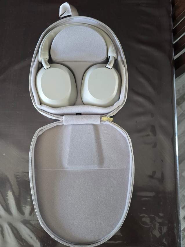 Sony WH-1000XM5 - 4 - All electronics products  on Aster Vender