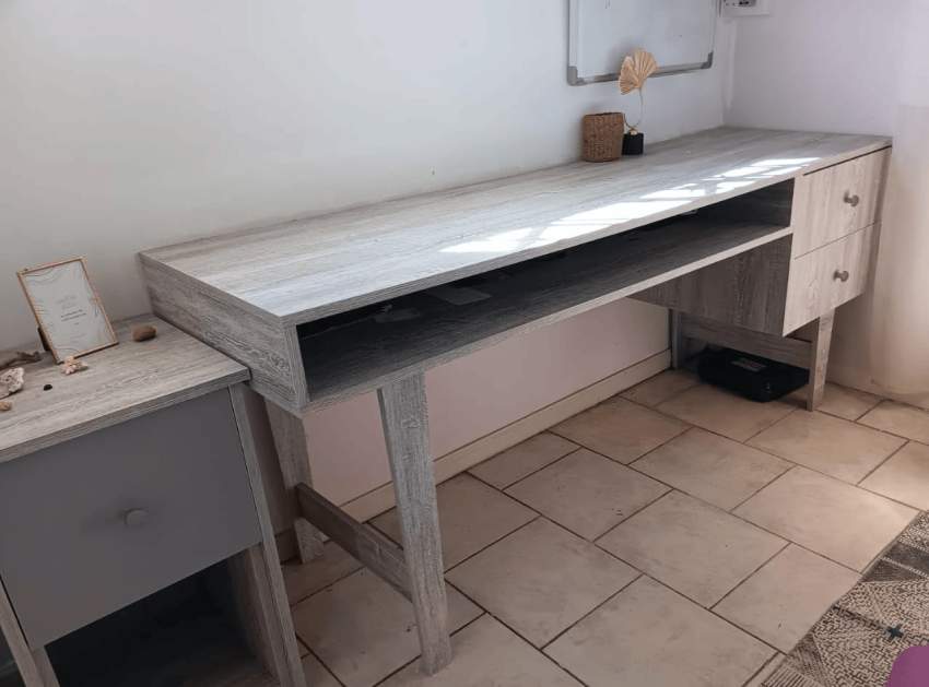 Office Table - 0 - Desks  on Aster Vender