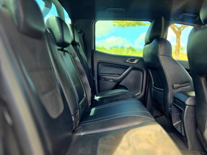 FORD RAPTOR  2020 - 6 - Pickup trucks (4x4 & 4x2)  on Aster Vender