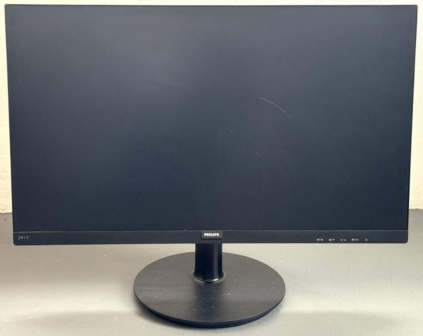 Selling Monitors - 1 - LCD Monitor  on Aster Vender