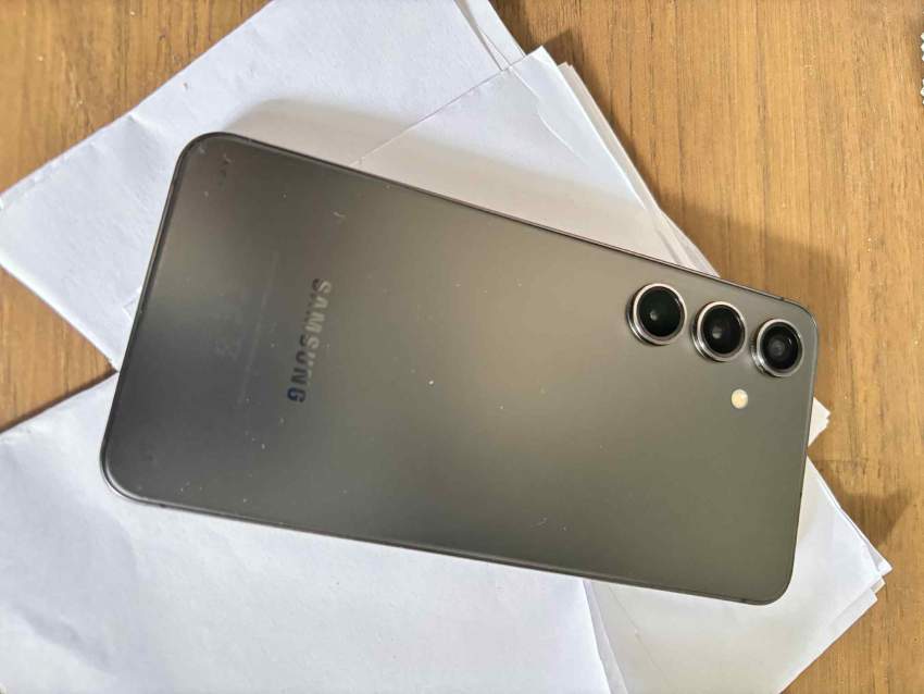 S24+ - 1 - Galaxy S Series  on Aster Vender