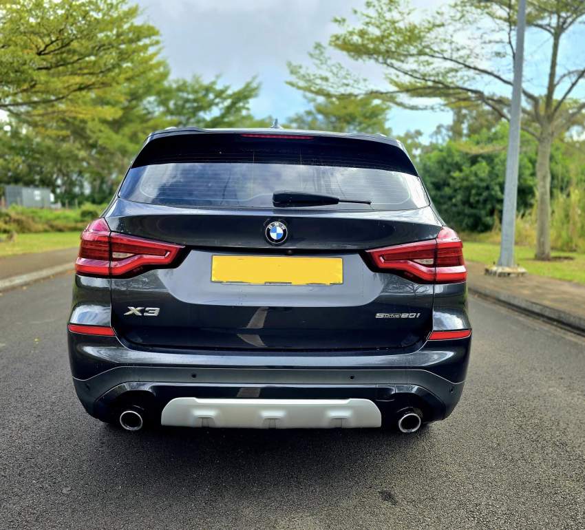 BMW X3 2021 - 3 - SUV Cars  on Aster Vender