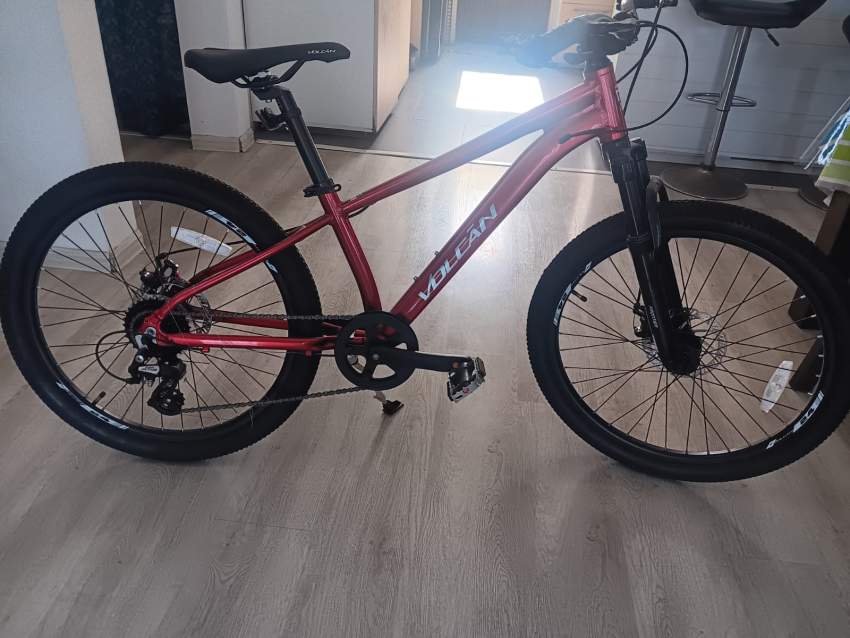 Bicycle - 1 - Road bicycles  on Aster Vender