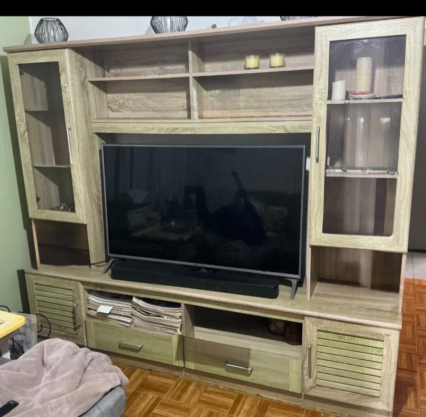 Tv cabinet on Aster Vender