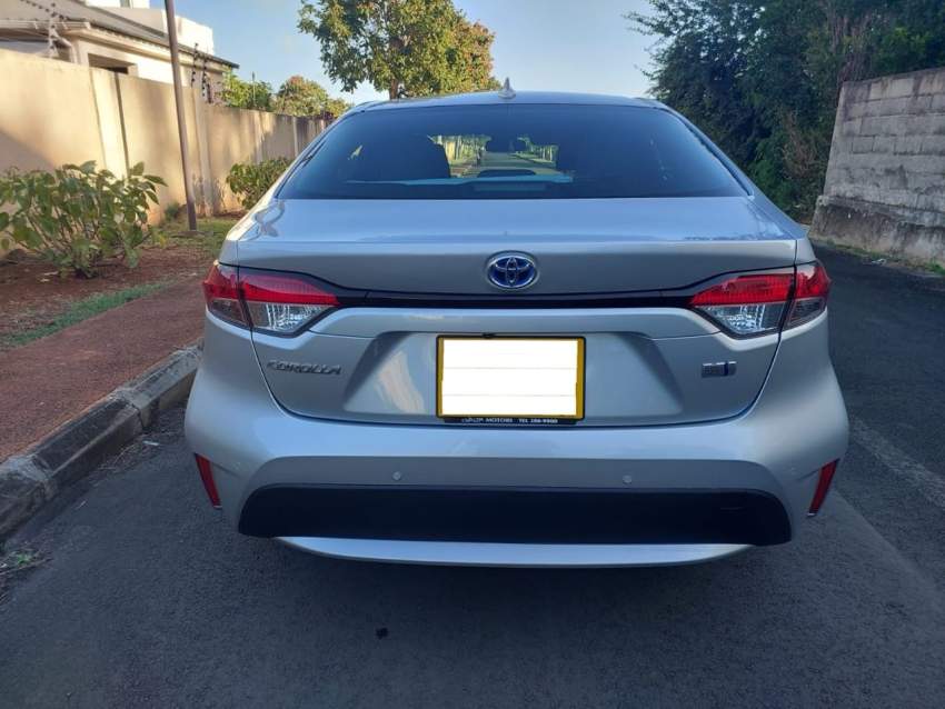 Toyota Corolla Sport Hybrid 2021 - 4 - Family Cars  on Aster Vender