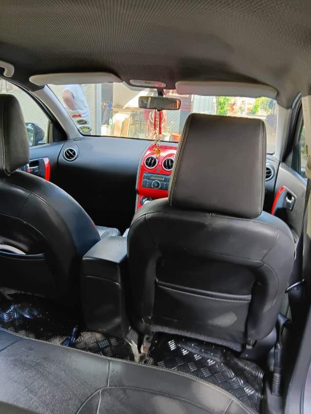 Nissan Qashqai - 4 - SUV Cars  on Aster Vender