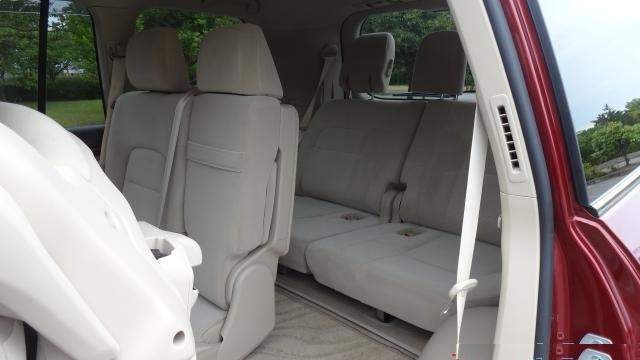 Toyota Land Cruiser   (20180) - 6 - Luxury Cars  on Aster Vender