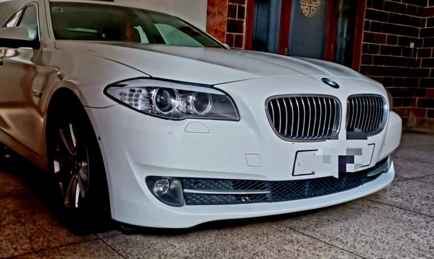 Bmw F10 528i - 1 - Luxury Cars  on Aster Vender