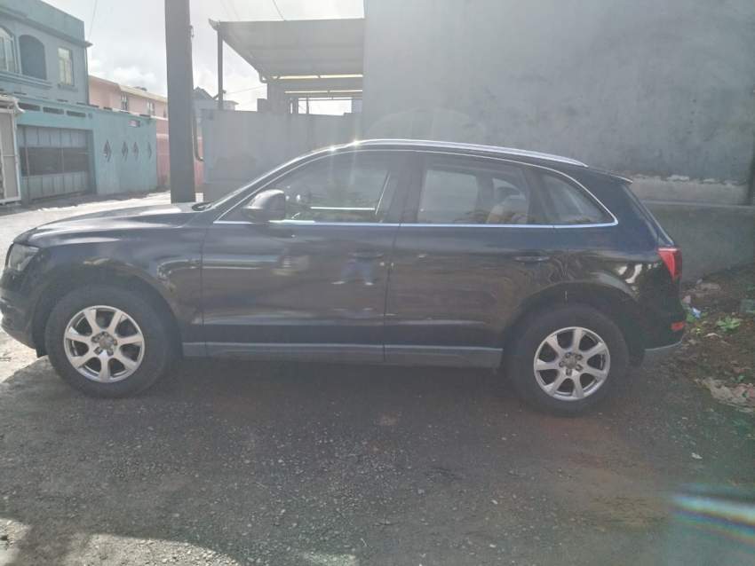 Audi Q5 – 2010 - 1 - SUV Cars  on Aster Vender