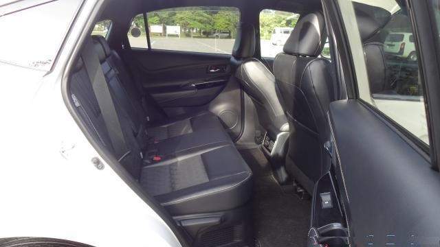 TOYOTA HARRIER 2018 - 5 - SUV Cars  on Aster Vender