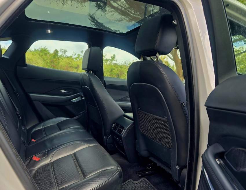 JAGUAR E-PACE SPORT P250 AWD 2018 - 5 - SUV Cars  on Aster Vender