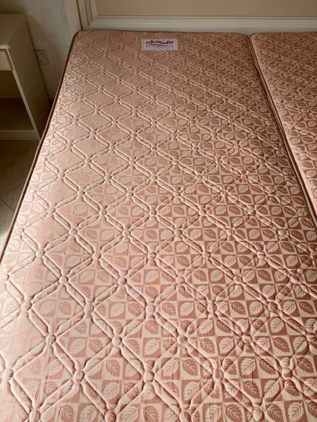 LIT + ARMOIRE + TABLES BASSES - 3 - Bedroom Furnitures  on Aster Vender