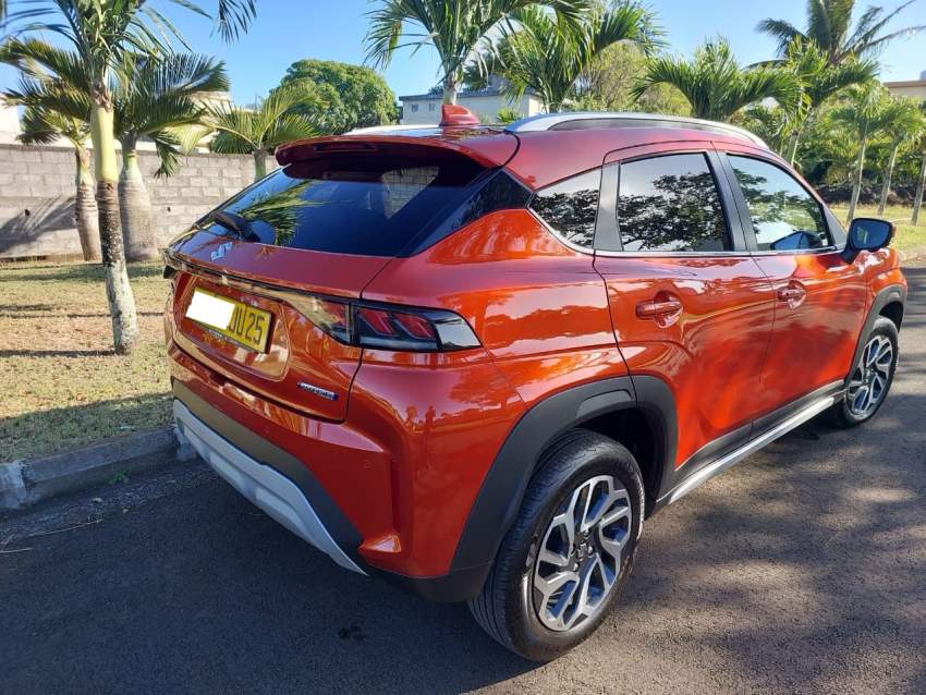 Suzuki Fronx GLX – 2025 - 3 - Family Cars  on Aster Vender