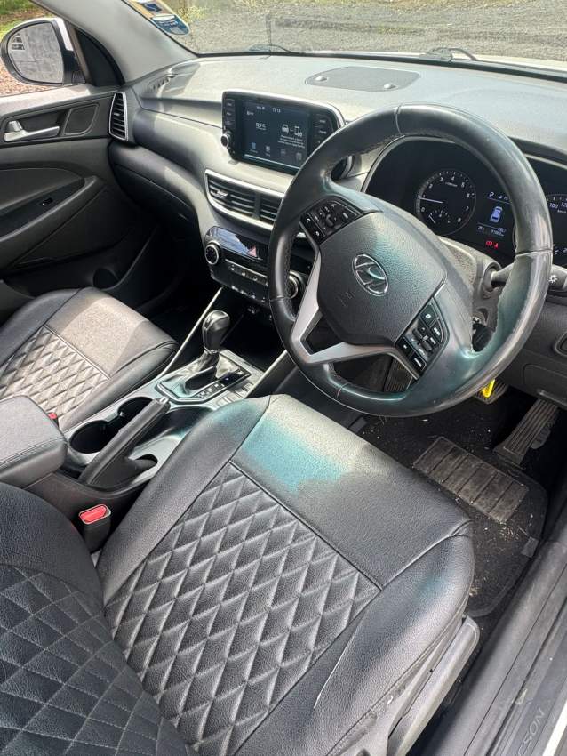 HYUNDAI TUCSON – 2019 - 3 - SUV Cars  on Aster Vender