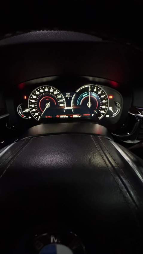 BMW 530e M Sport – 2019 - 4 - Luxury Cars  on Aster Vender