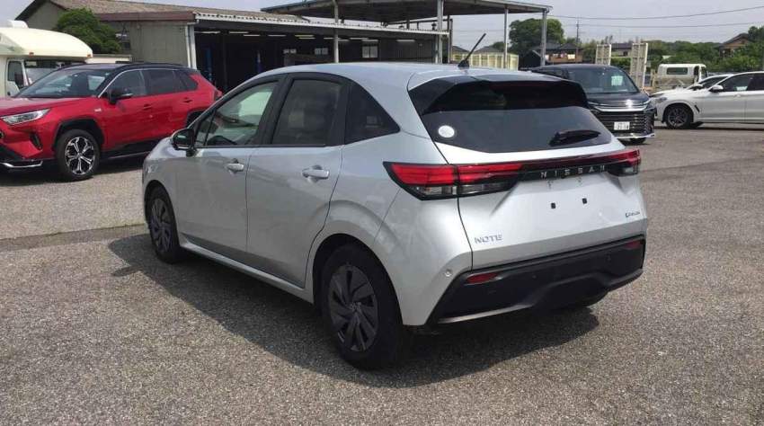 Nissan Note 2022 S E-Power - 5 - Family Cars  on Aster Vender
