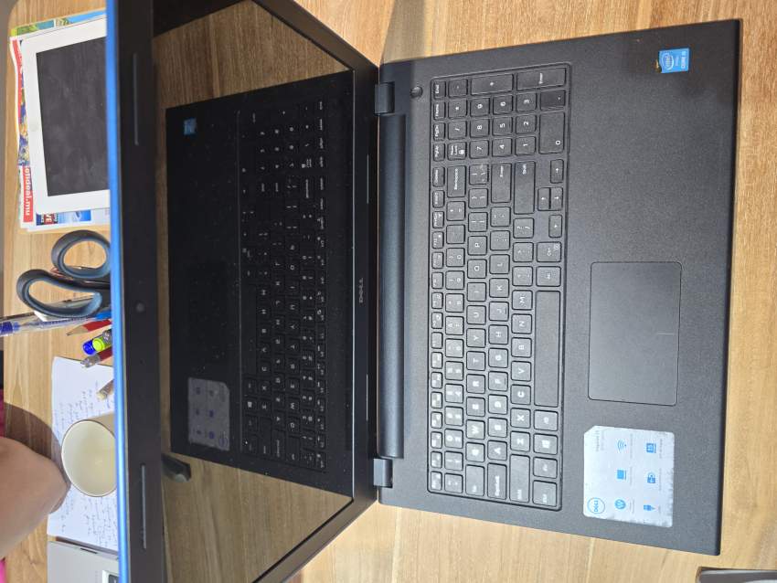 Laptop Dell Inspiron