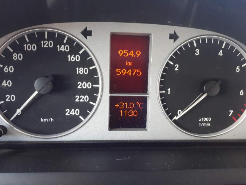 2006 Mercedes Benz B-150 - 9 - Compact cars  on Aster Vender