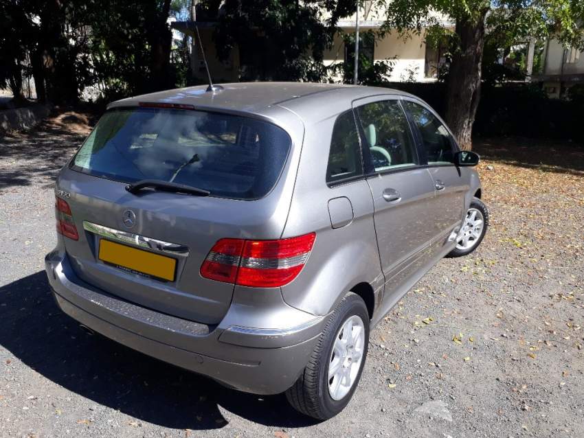 2006 Mercedes Benz B-150 - 5 - Compact cars  on Aster Vender