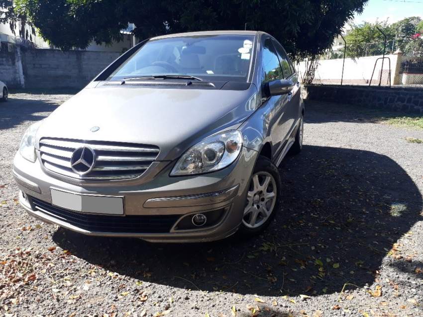 2006 Mercedes Benz B-150 on Aster Vender