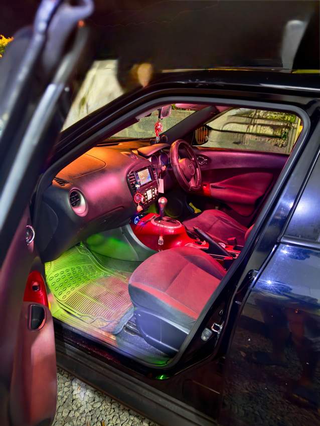 Nissan Juke 2013 - 5 - SUV Cars  on Aster Vender