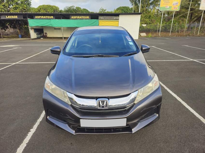 Honda Ballade – 2014 (Manual)