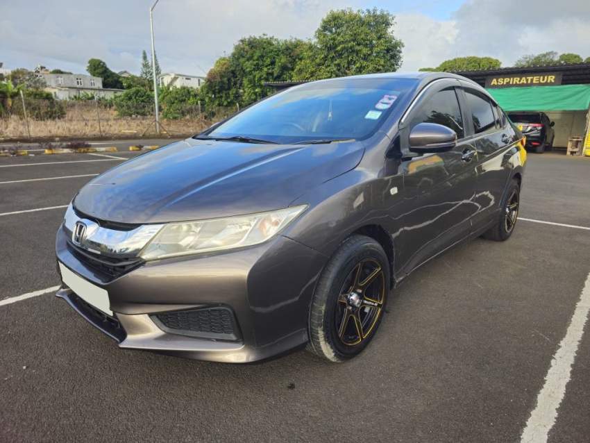 Honda Ballade – 2014 (Manual) - 7 - Family Cars  on Aster Vender