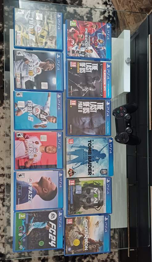 Jeux PS4 + manette à vendre - 0 - PlayStation 4 (PS4)  on Aster Vender