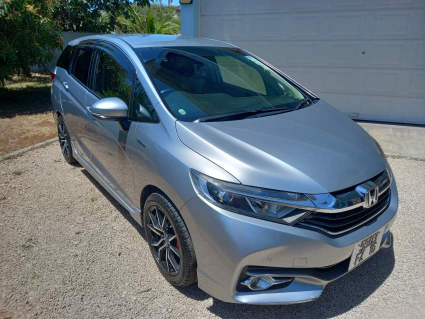 Honda shuttle 2016 - 4 - Family Cars  on Aster Vender