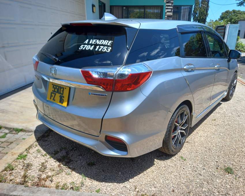 Honda shuttle 2016 - 5 - Family Cars  on Aster Vender